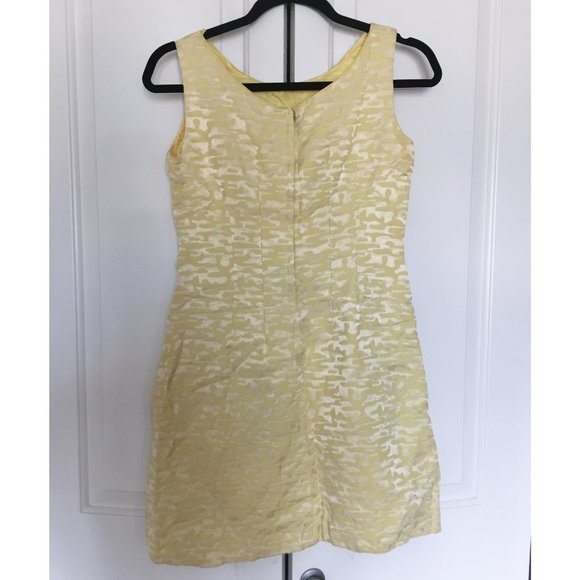 Vintage 60's Yellow Dress - Picture 2 of 3